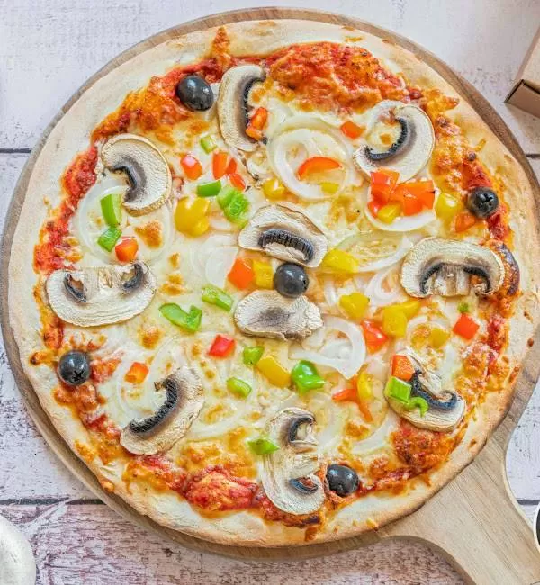 Vente de pizzas traditionnelles à emporter, Narbonne, Ceva Pizza